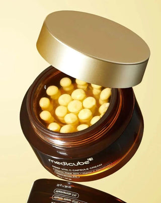 Rozjaśniająco-ujędrniający krem do twarzy z witaminą C Deep Vita C Capsule Cream Medicube - 3