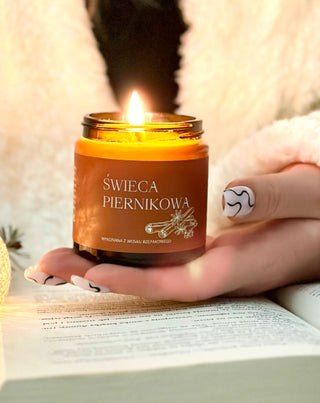 Piernikowa świeca z wosku rzepakowego z olejkami i 100% bawełnianym knotem Mglife