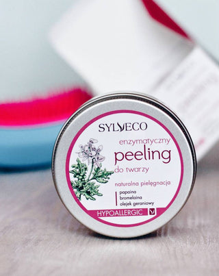 Wygładzający peeling enzymatyczny do twarzy poprawiający strukturę skóry Sylveco
