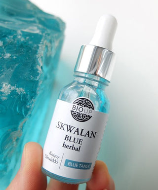 Serum z skwalanem z trzciny cukrowej do cery trądzikowej Skwalan Blue Tansy BIOUP