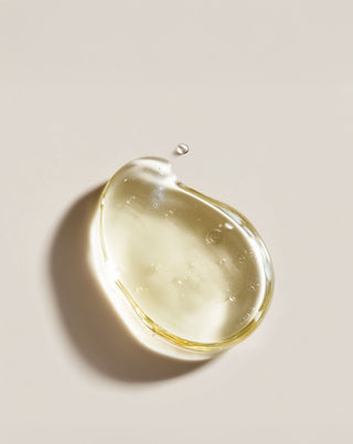 Naturalny szampon do włosów farbowanych z kerascalpem nawilżający i ochronny Berani Femme - 2