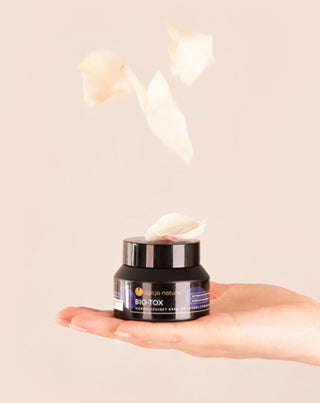 Normalizujący krem do twarzy z kwasem hialuronowym na niedoskonałości Opcja Natura_2 - 2