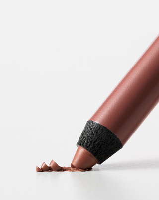 Konturówka do ust o kremowej, długotrwałej formule Everybody London - 3