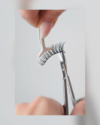 Sztuczne rzęsy 2d do wielokrotnego stosowania lekkie i miękkie Picky Lady Bamm!Lashes