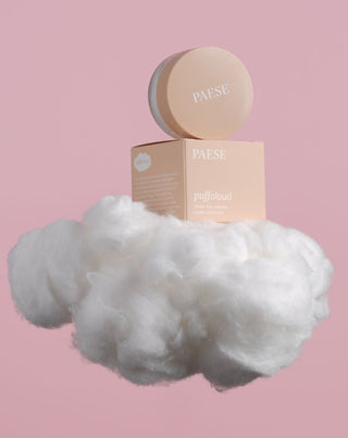 Sypki puder pod oczy Puff Cloud wygładzający i niwelujący oznaki starzenia Paese