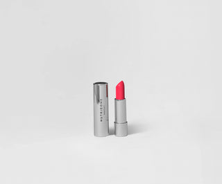 Truskawkowa błyszcząca pomadka do ust z witaminą E i masłem shea Sexy Red Nutridome