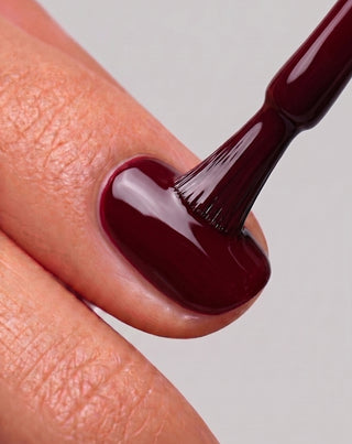 Lakier hybrydowy do paznokci UV/LED Cherry Chocolate 017 Nutridome - 3