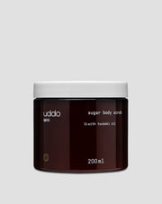 Cukrowy peeling do ciała z olejem macadamia, masłem shea i olejem z awokado Uddo