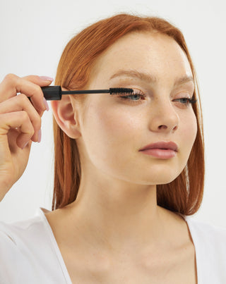 Tusz do rzęs pogrubiający, wydłużający i zagęszczający z olejem rycynowym Nutridome - 2