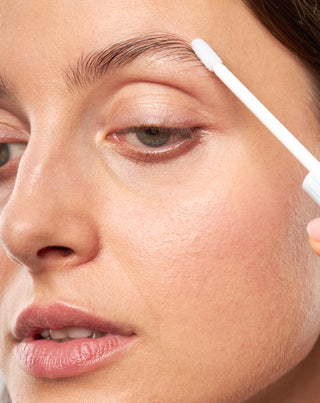 Wzmacniająca odżywka do brwi z wyciągiem z pokrzywy i żeń-szenia Brow Orphica_1 - 2