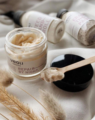 Krem do twarzy na noc z ochroną lipidową Second skin Repair by night Veoli Botanica - 2