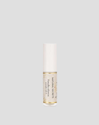 Odżywcza pomadka do ust z masłem shea regenerująca spierzchnięte wargi Natural Secrets - 1