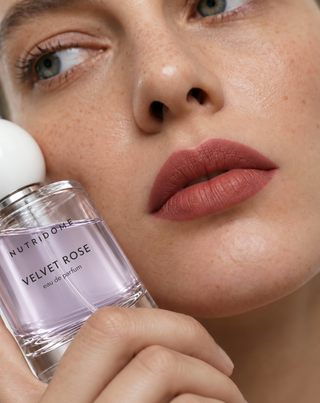 Woda perfumowana Velvet Rose Nutridome 50 ml - 2