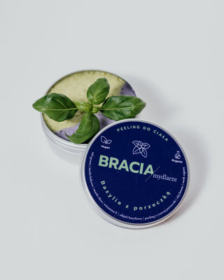 Naturalny peeling solny poprawiający nastrój Bazylia z porzeczką Bracia Mydlarze