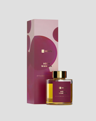 Dyfuzor zapachowy w szklanej butelce z naturalnymi patyczkami z rattanu o zapachu róży i wanilii HiSkin - 1