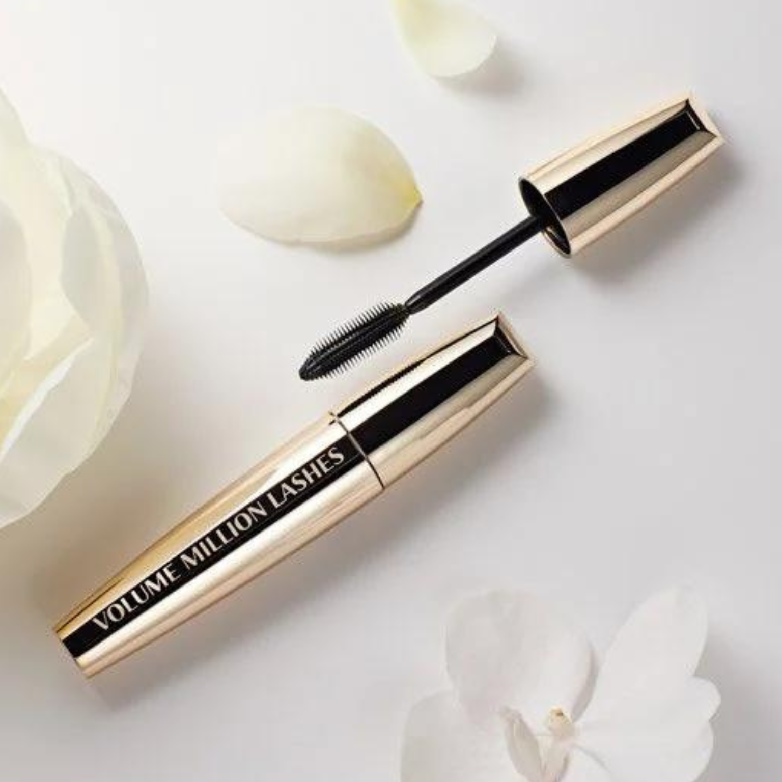 Tusz do rzęs Volume Million Lashes pogrubiający i dodający objętości Black L'Oreal Paris - 2