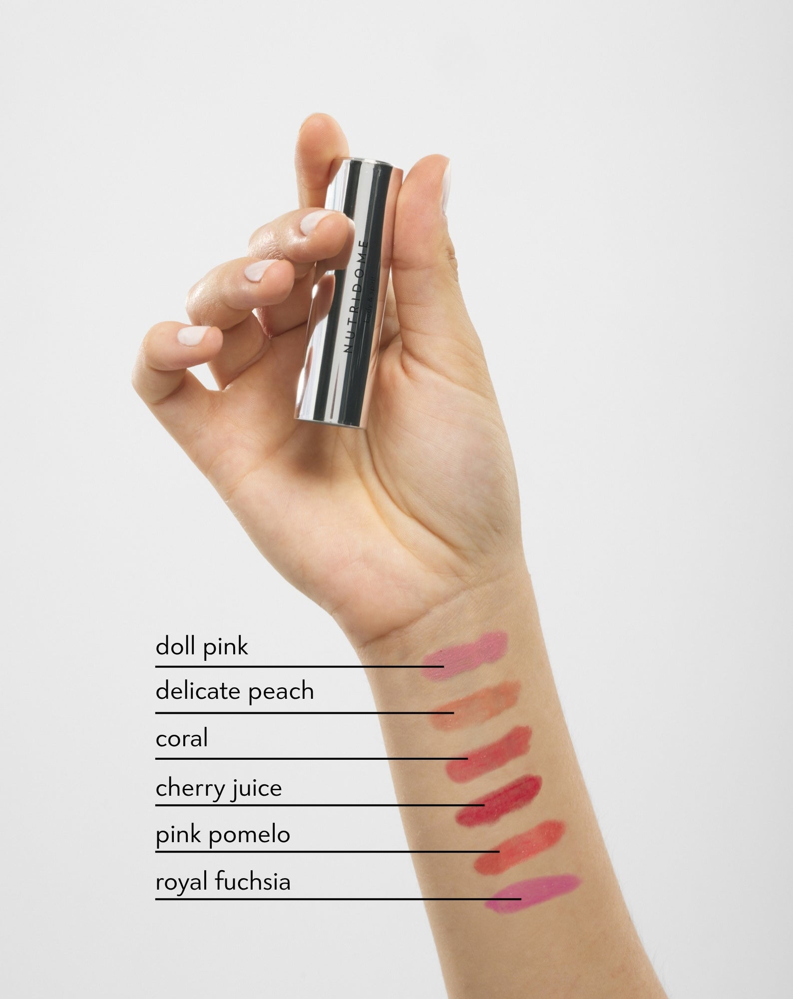Kremowa pomadka do ust z błyszczącym wykończeniem i kompleksem 8 olejów Nutridome - 300 Doll pink - 4